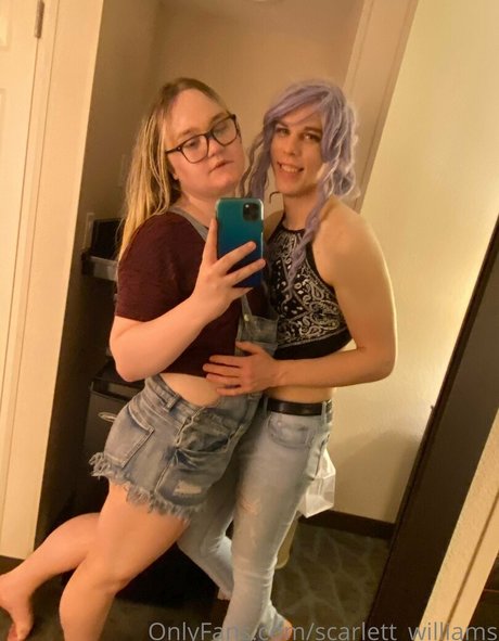 Scarlett Williams pornstar nude image