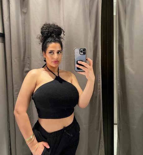 milf wife onlyfans beautiful nude img