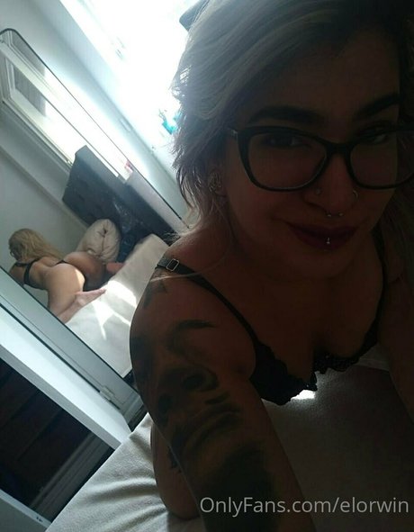 elorwin erotic actress gallery