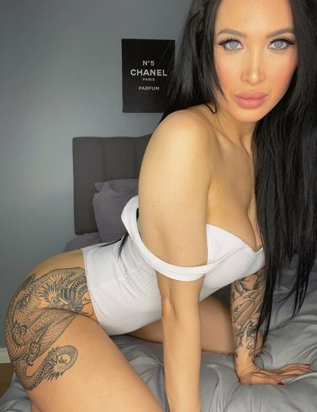 lisaashay naked pornstar images