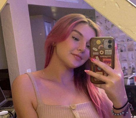 nerdyhayley69 nude actress photos