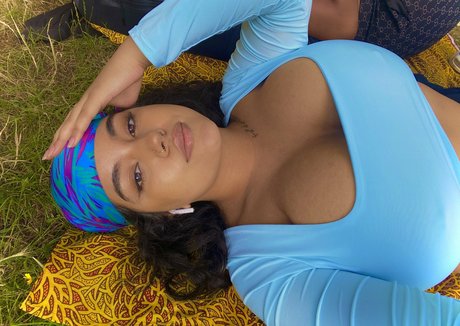 Boa Hancock nice model image