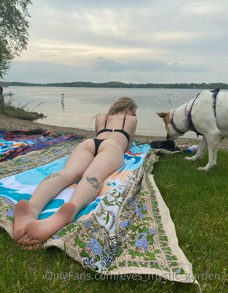 eves mystic garden2 model sex photos