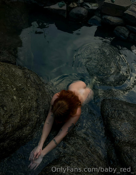 Baby red_ model adult pics