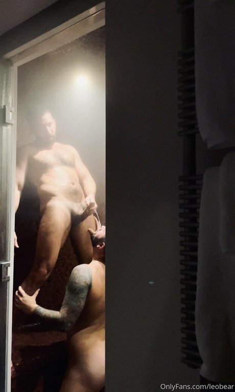 leobear best actress pictures