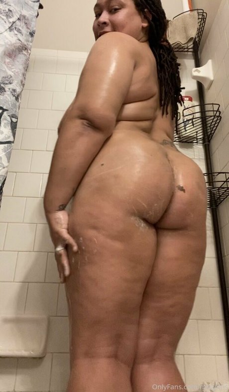 mssynns xxx model gallery