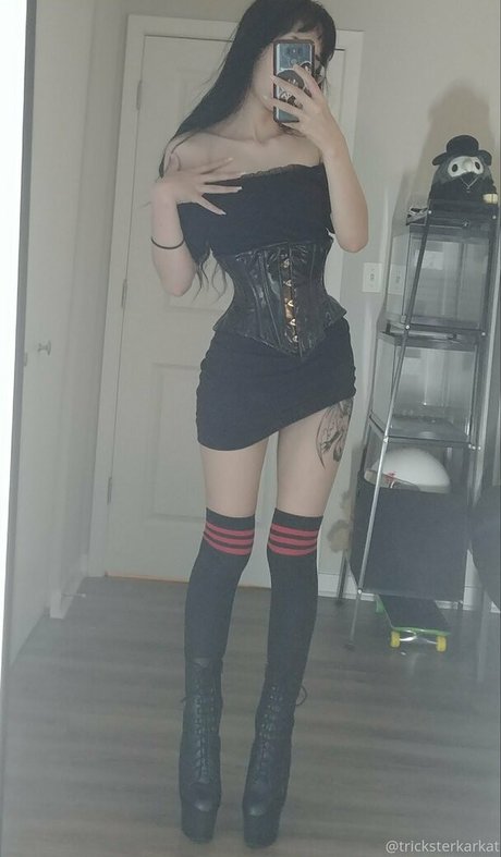 Tricksterkarkat hot star photos