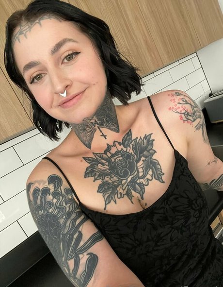 floworb exclusive pornstar photos