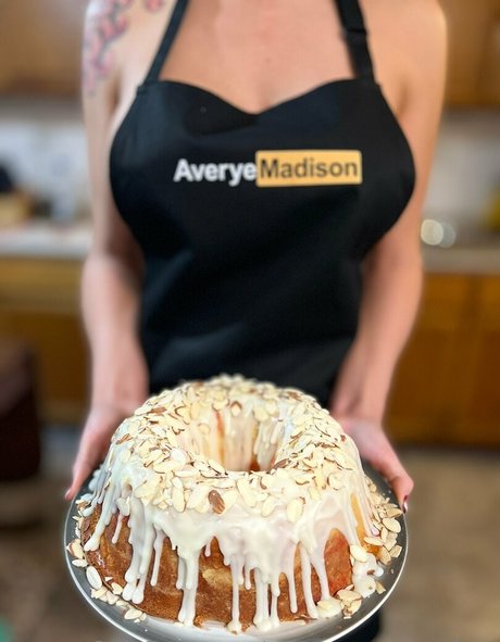 averyemadisonfree model pornographic picture