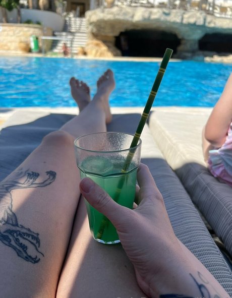 liittle1 adult actress pic