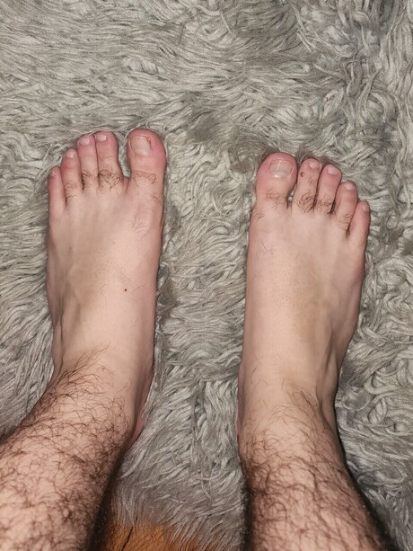 Beautiful feet perfect model pics