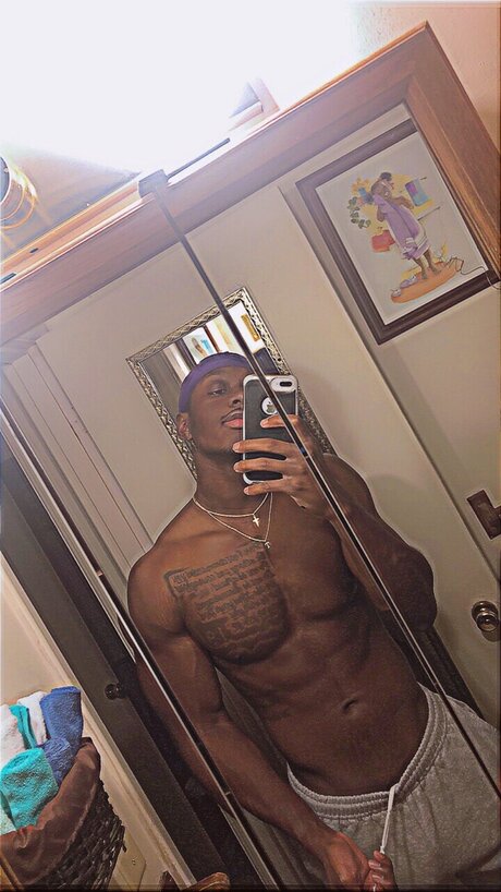 Josh_ star free pic