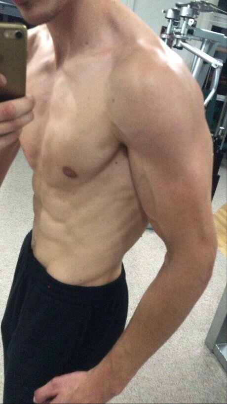 Flex Dano sex star images