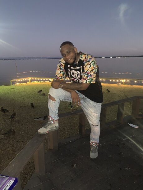 KINGG model best pics