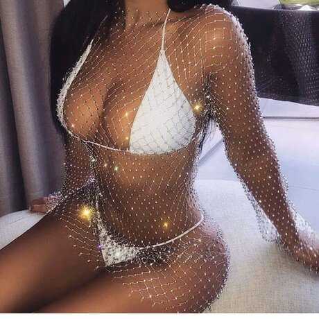 BussItBabe nice model image