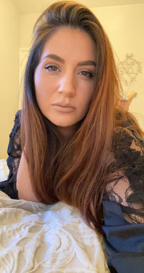 MissGracieRay hot actress img