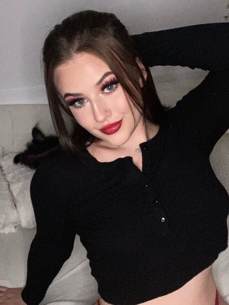 brunette ass onlyfans nude pic