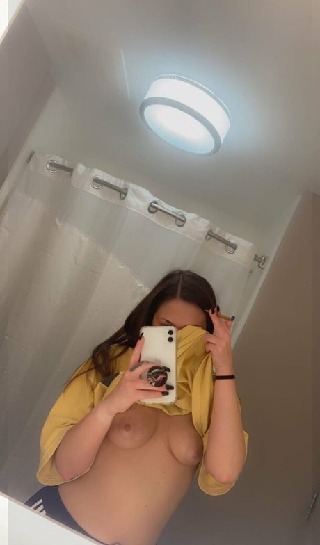 briivee porn model archive