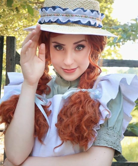 Raineemery hot pornstar gallery