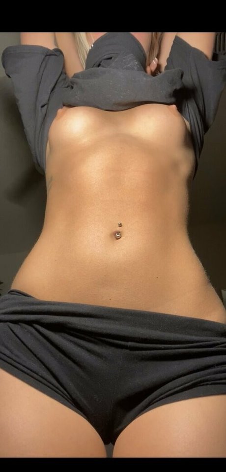 skyysmithh nudes star picture