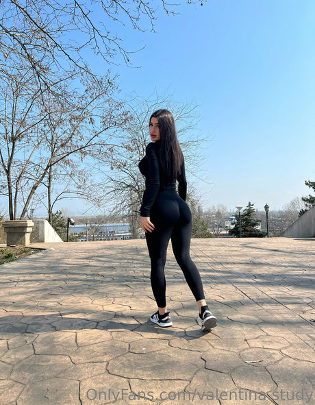 valentina study erotic pornstar picture