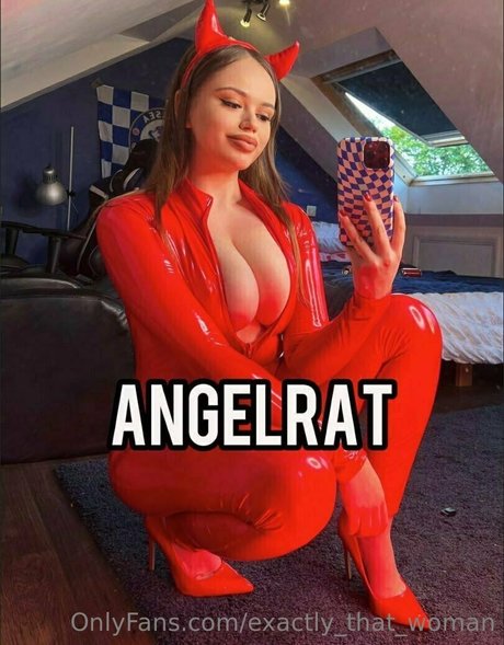 exactly that woman star hd images