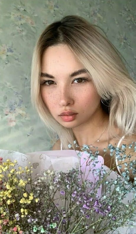 exactly that woman nudes pornstar photos