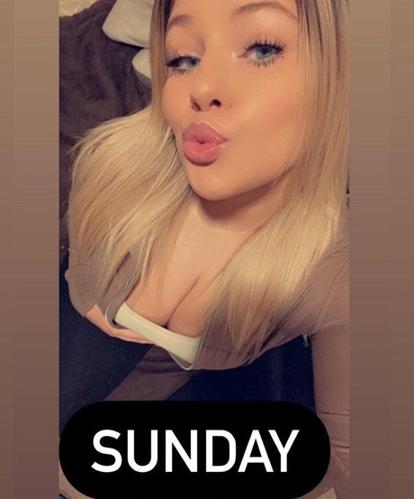 Mackenzie Spohn star photo