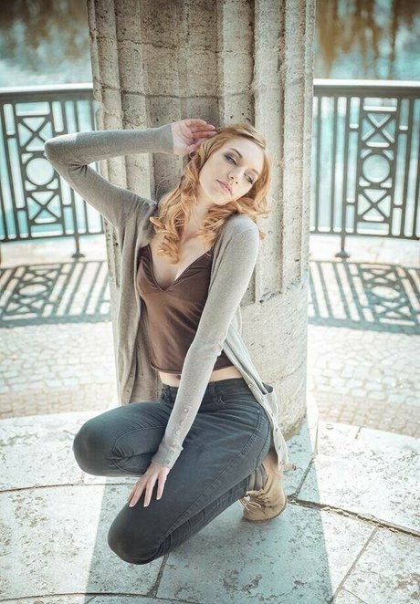 BloodyNyuu model free pic