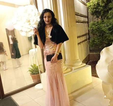 anasparkle sexy actress pic