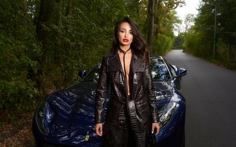 alyssia kent star perfect photos