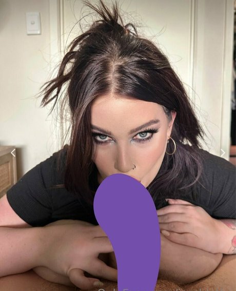 jessblythe pretty pornstar pictures