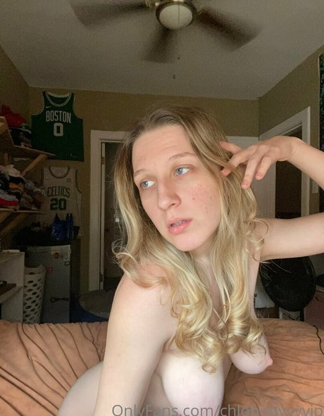 chlobodyyyvip thumbnail