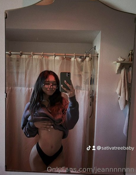 jeannnnnnn pornstar pretty image