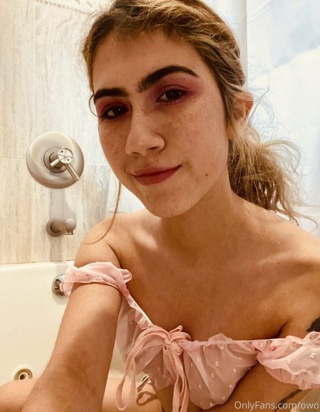 adrixela nudes star gallery