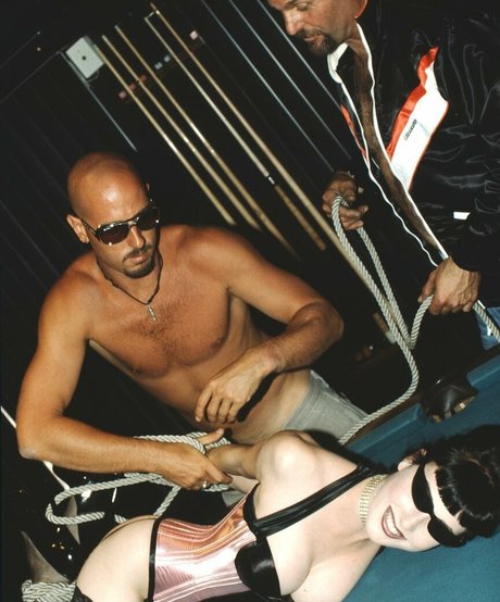 Dita Von Teese porn model galleries