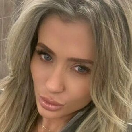 mindyann pornographic model photos