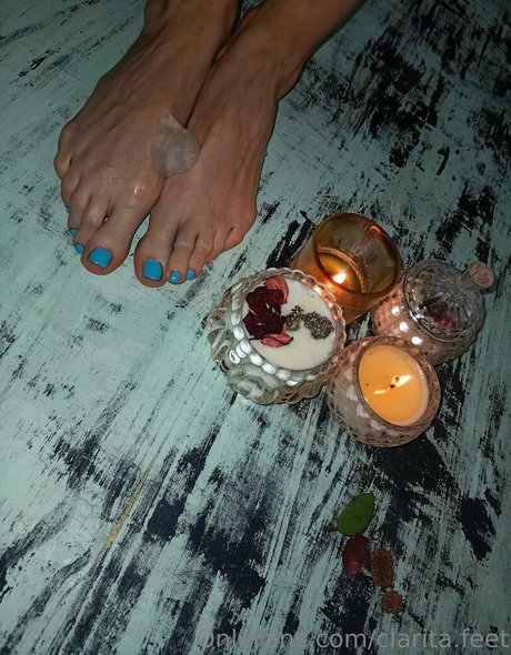 clarita feet model pretty archive