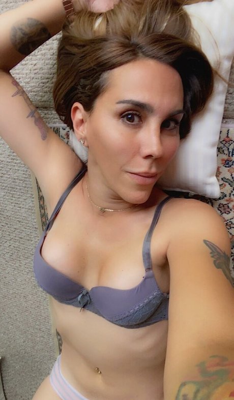 erikasweetts pornographic actress photos