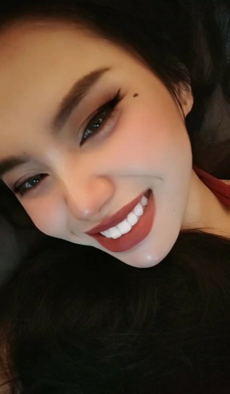 Mona Lisa69x nudes actress photos