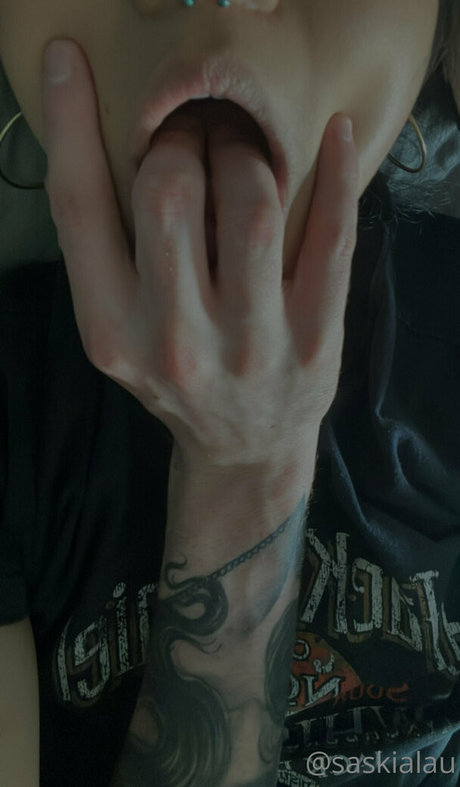 saskialau sexy model galleries