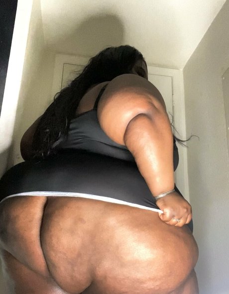 ssbbwerotika art star image