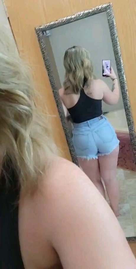 Jennifer Fox hd actress img