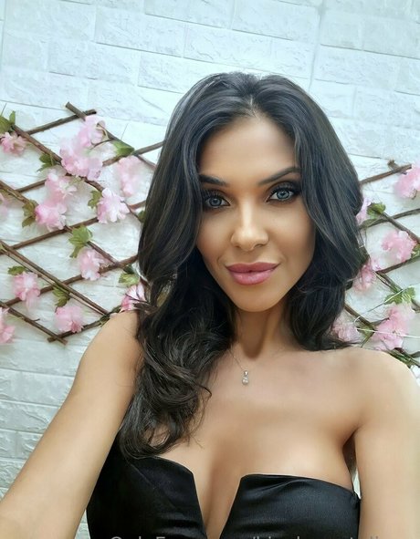 kinsleycatalinaa star high quality pics