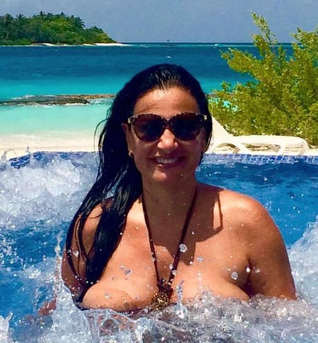 Angela Cavagna pornstar perfect gallery