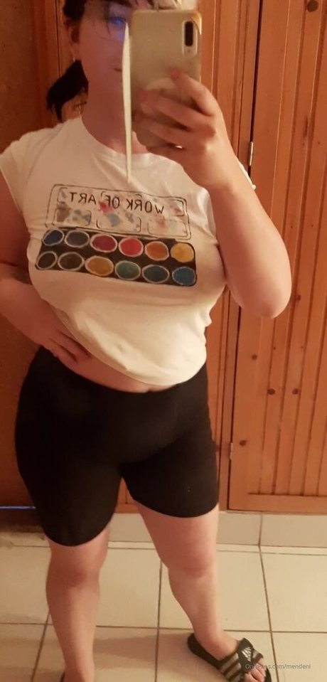 Mendeni art actress photo