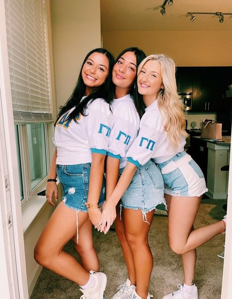 Tori C star pretty photo