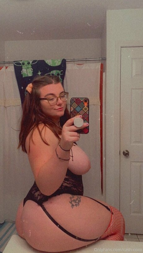 realcococash nudes star photos