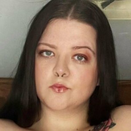 maddyka00 erotic actress pics