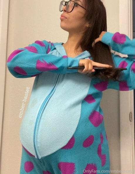 emberbastet sexy pornstar photos